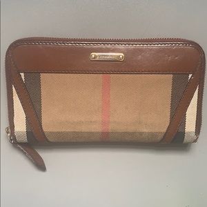 burberry • continental check print wallet